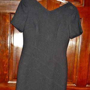 Black Dress Short Sleeve "Old Money Style"